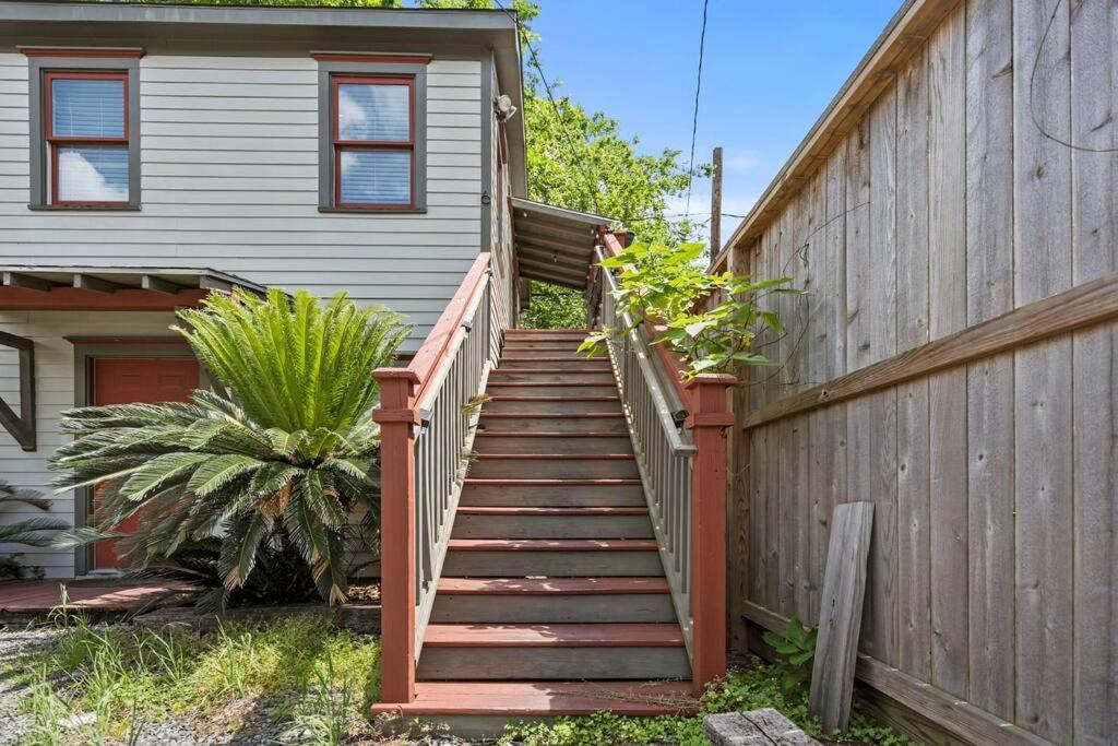 Historic Heights Cozy Nook Apartment Houston Esterno foto